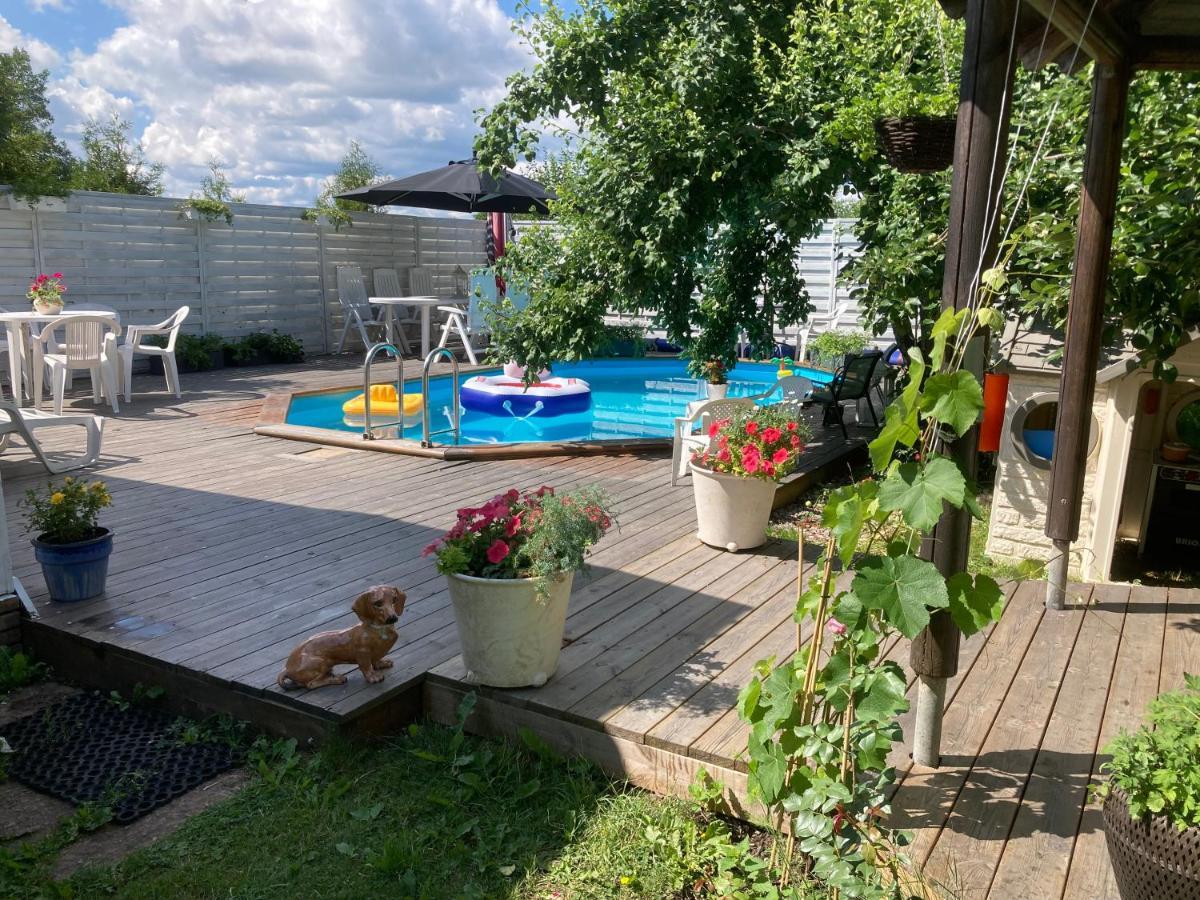 Bed and Breakfast Mehri Uppsala Esterno foto