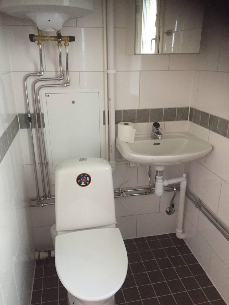 Bed and Breakfast Mehri Uppsala Esterno foto